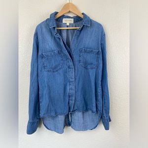 Cloth & Stone Blue Split Back Button Down Chambray Shirt Size Medium